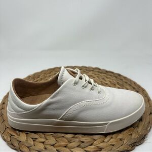 OLUKAI Kohu Sneakers Off White White Size 8.5 Women's